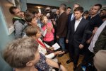 Зеленський мало не розплакався, побачивши ось це: "Якийсь концтабір"