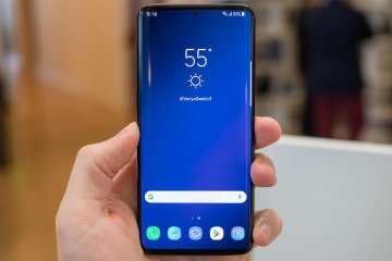 Samsung Galaxy S10 неприємно вразив українців: дорожче за iPhone