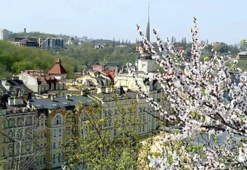 Погода на 5 квітня: синоптик повідомила, що весна переможе