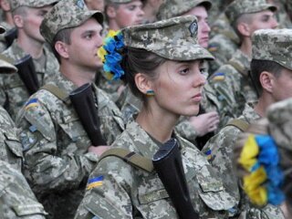 женщины-военнослужащие, фото:slovoidilo