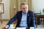 Львівський активіст проник і показав, що насправді відбувається в кабінеті Садового: такого не очікував ніхто