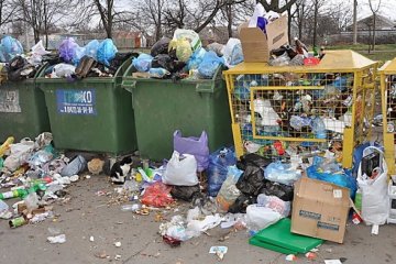 Тіла двох дітей знайшли в сміттєвому баку