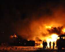 Главное за ночь: атака китайского вируса, мощные взрывы под Луганском и Гитлер во главе "Укрзализныци"