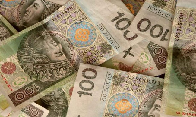 Українцям в Польші доступна нова допомога: платитимуть до 1900 злотих на місяць