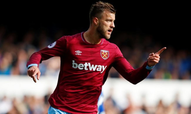 Ярмоленко финтил и зрелищно сыграл, но не забил с убойной позиции за Вест Хэм: видео