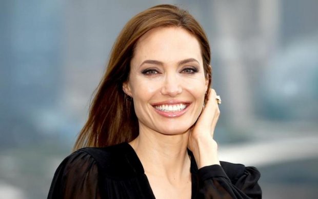 Анджелина Джоли закрутила новый роман