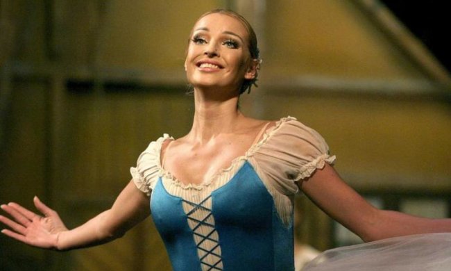 Як колода: "дерев'яну" Волочкову висміяли за нове фото