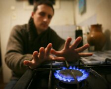 У Гончарука назвали отрезанные от тепла регионы, украинцы дубеют в холодных стенах: полный список