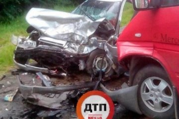 Страшна аварія забрала життя жінки
