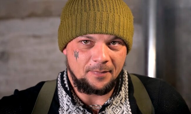 Скульптор залишив мирну професію і пішов на війну, фото: штаб ООС