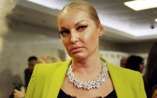 Волочкова преодолела "шпагатную шизофрению" и слила в сеть новый хлам: фото