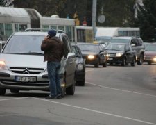 Українцям з "євробляхами" пішли на поступки