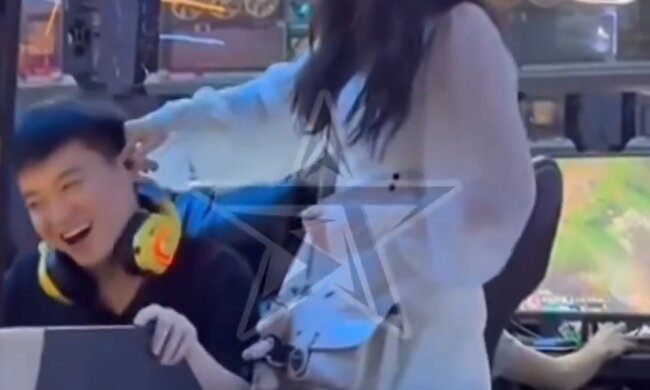 История геймера, скриншот: X