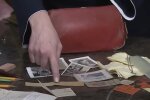 Жінка втратила свій гаманець, але через 65 років "він знайшов її сім'ю": те, що було всередині, дивує