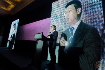 Гнучкий смартфон з 5G: Huawei показала світу нового фаворита