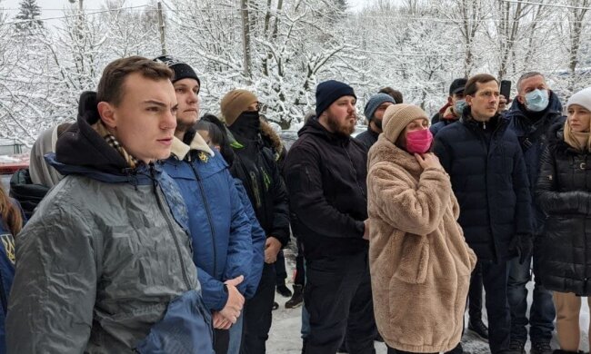 Нацкорпус провел протест под «Львовгазом»