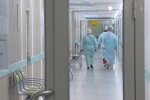 У Києві лікарі здирали останнє з родичів померлих від вірусу: "Плати або одягай сам"