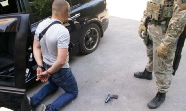 В Запоріжжі влаштували облаву на банду екс-"беркутівців" 