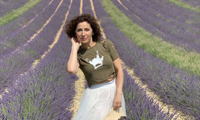 Ведуча "Все Буде добре" Матвєєва взяла в сім'ю кинутого малюка: "Не виживуть"