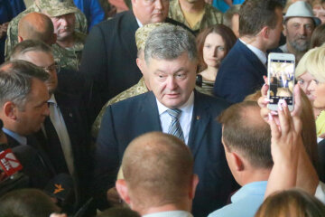 Порошенко "выгнали" из Львовщины, такого не ожидал даже Зеленский: полный провал