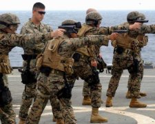 Російські дипломати почали вказувати норвежцям