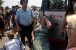 У росіян в очікувані порому до Криму здають нерви - в черзі по 12 годин (відео)