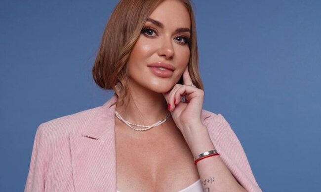 Слава Камінська, instagram.com/babaslavka/