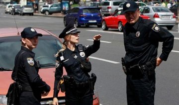 Майже 100 нових поліцейських вже звільнилися