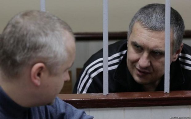 Засудженого в Криму політв'язня готуються вивезти в Росію