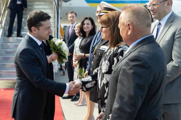 Зеленский встретился с Волкером в Канаде: о чем говорил слуга народа с другом Украины