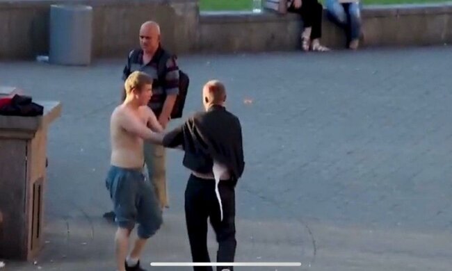 Поранена дівчина і двоє "підрізаних": перші подробиці і відео стрілянини в Києві
