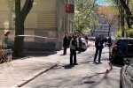 Во Львове банда неизвестных расстреляла мужчину посреди улицы, объявлен план "Сирена" - первые подробности
