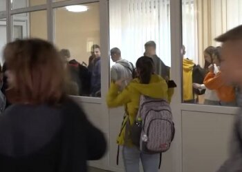 Школярі, скріншот: YouTube