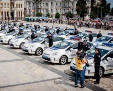 Поліція використовуватиме атрибутику старої міліції до кінця 2016 року