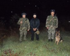 Прикордонники затримали нелегала на кордоні зі Словаччиною
