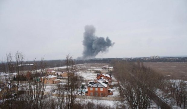 Появились фото взорвавшегося в Донецке завода