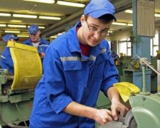 Рада выделила ПТУ почти миллиард гривен
