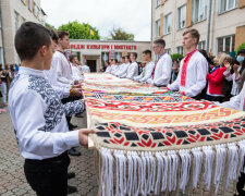 Рекордний рушник, фото: Facebook