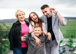 Ксенія Мішина з сім'єю, фото з Instagram