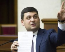 Реформи Гройсмана відчув лише його автопарк