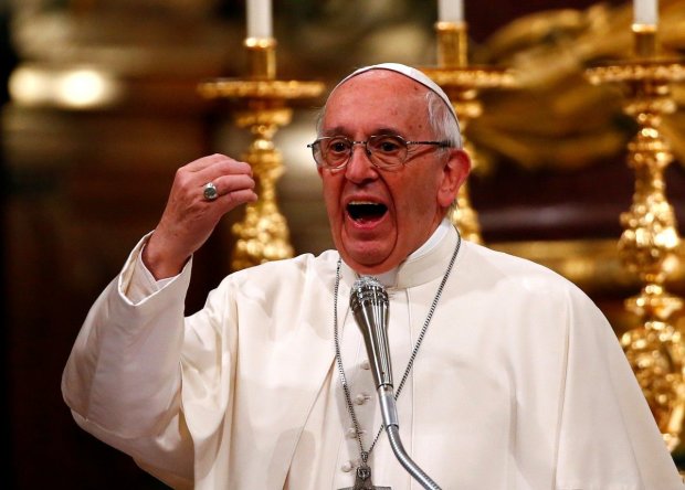 Папа Римський підтвердив найстрашніші чутки про церкву: світ завмер