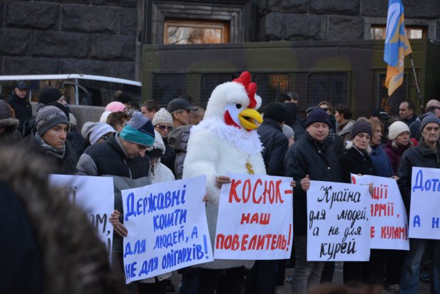 Київ поглинули масові мітинги, весь центр стоїть, урядовці не втечуть від народу: фото