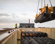 Укладання підводної частини газопроводу