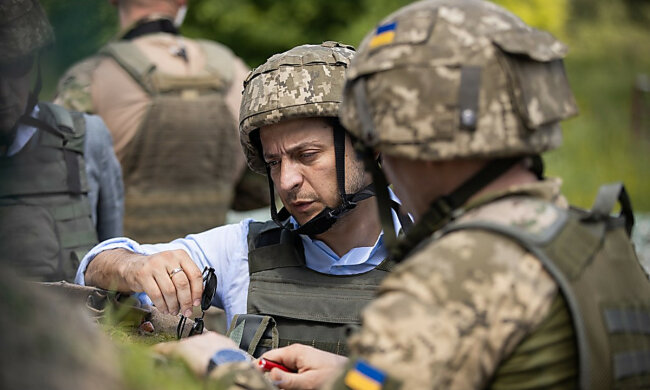 "Слуги народу" сказали оборонному плану Зеленського чітке "так": як тепер захищатимуть Україну