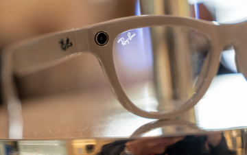 Умные очки, компания Meta