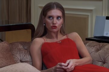 Кристина Асмус, скрин из видео