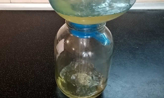 Медово-лимонная настойка, кадр из видео