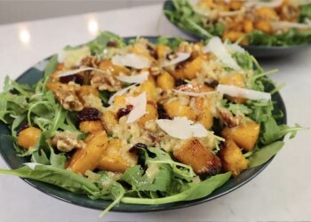 Осенний салат с тыквой и грецкими орехами: