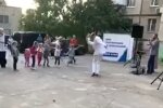 Мер Херсона розучує чечітку перед виборами: "Циганочка" вже була, українці не зацінили