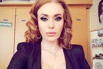 "Спорт, я скучила!": Камінська відправилася в зал після травми